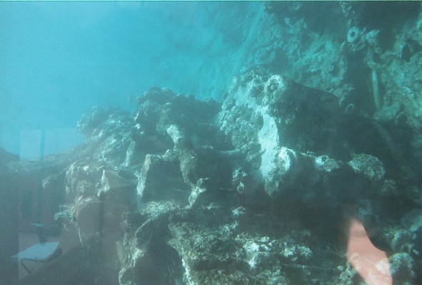 r001-009